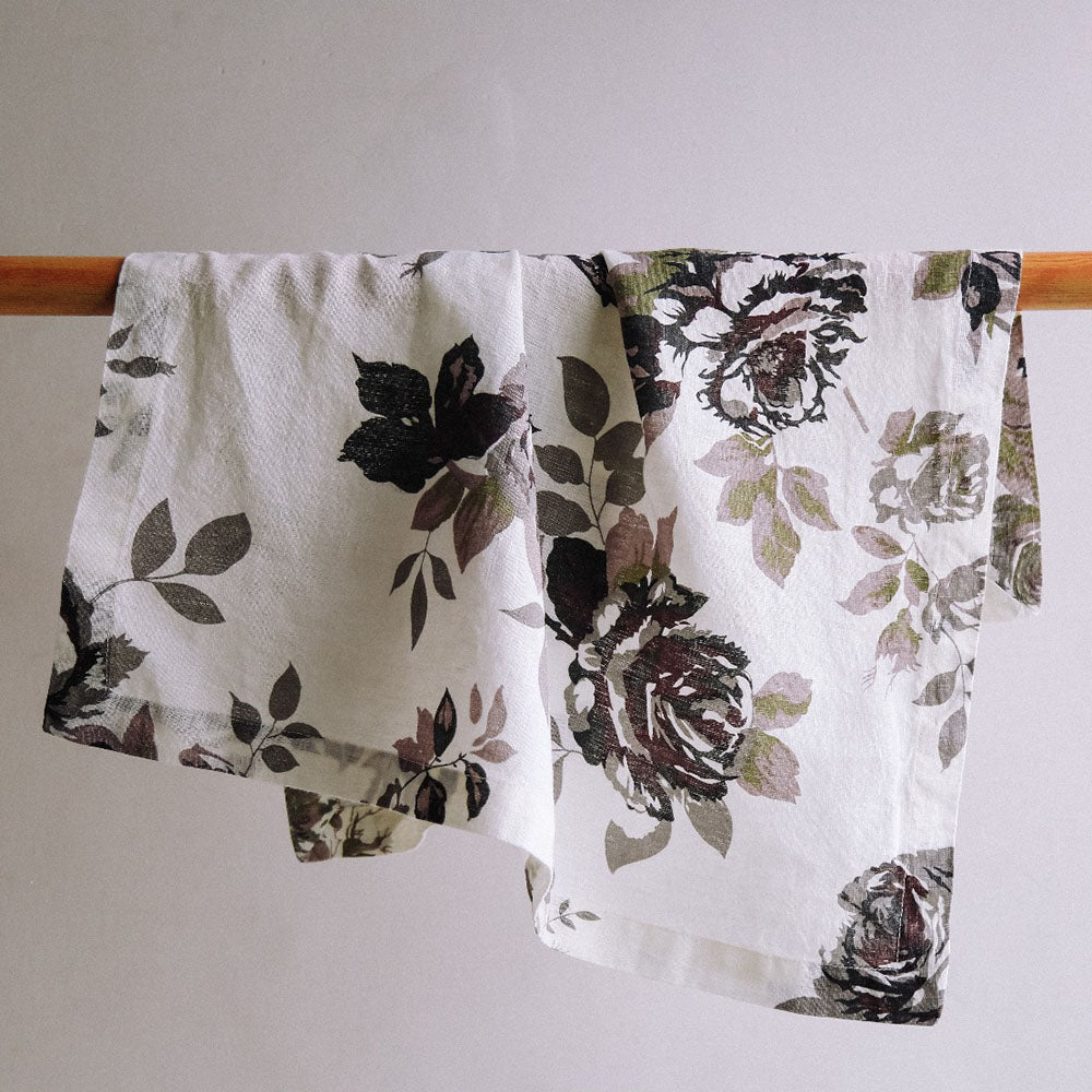 Eggplant and Grey Roses Napkins