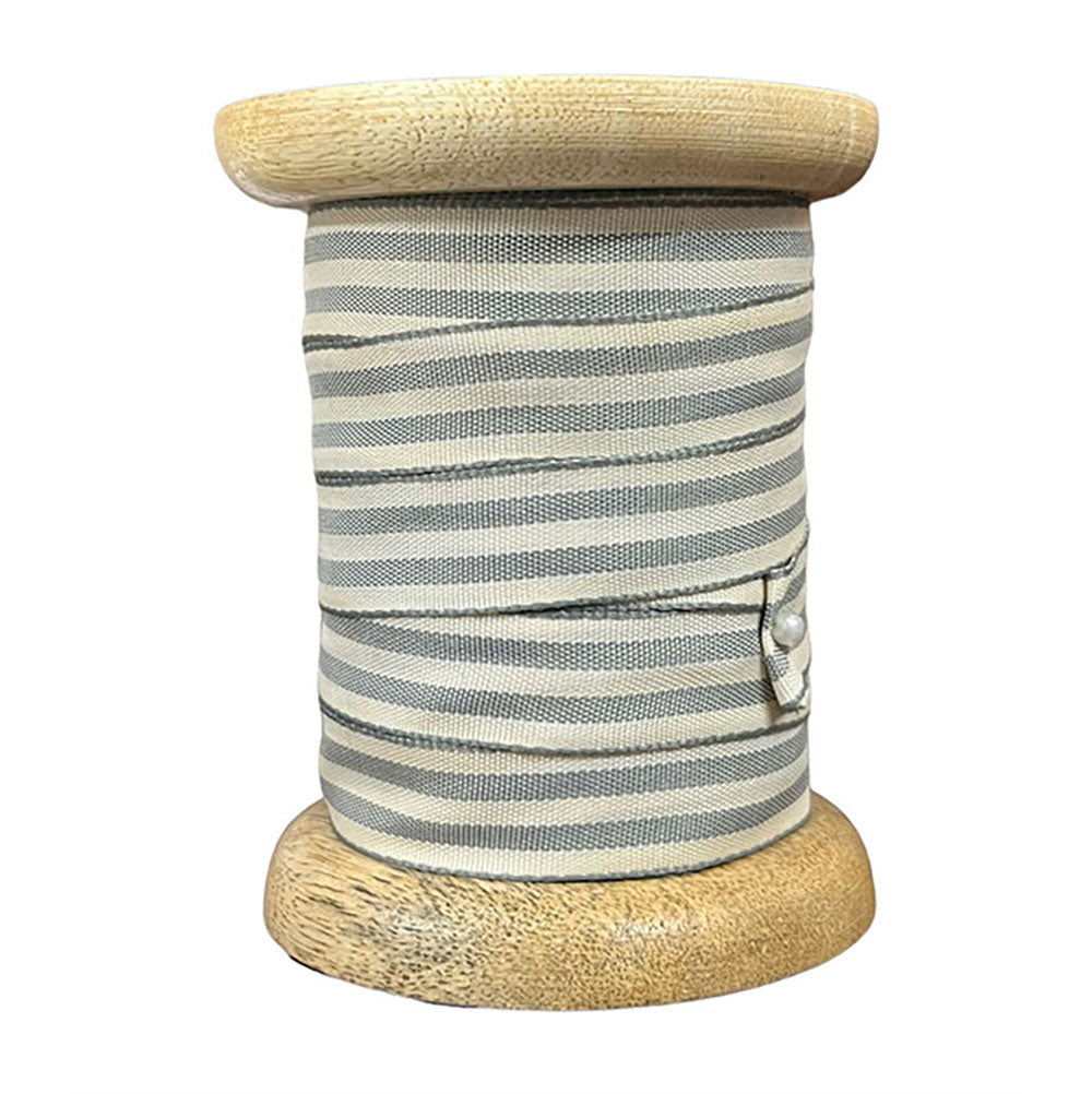 Ribbon in White and Grey